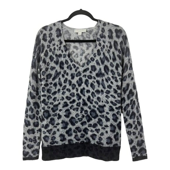 White + Warren Womens Size Small Gray Black Animal Print Cashmere Sweater - Picture 1 of 4